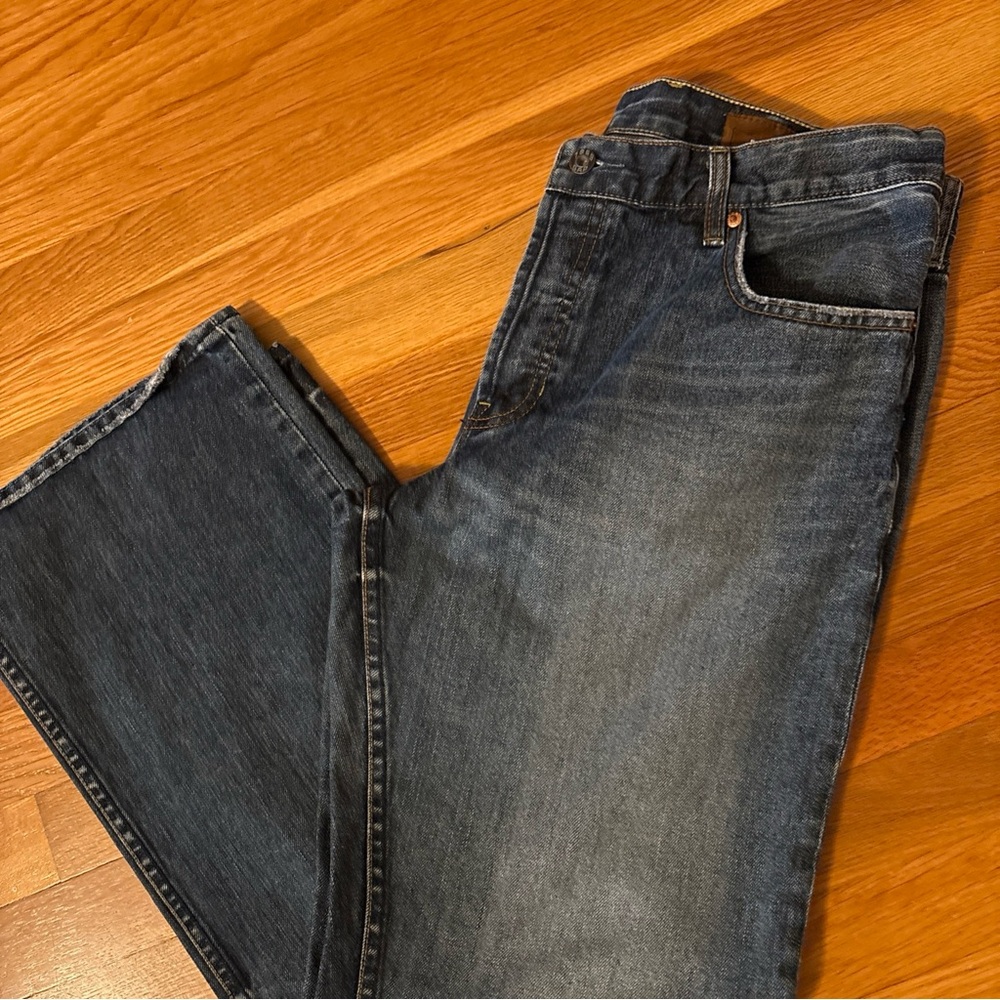 Men’s Boot Fit Gap Jeans 36X32 Wide Leg
In Excellent Condition - Picture 2 of 7